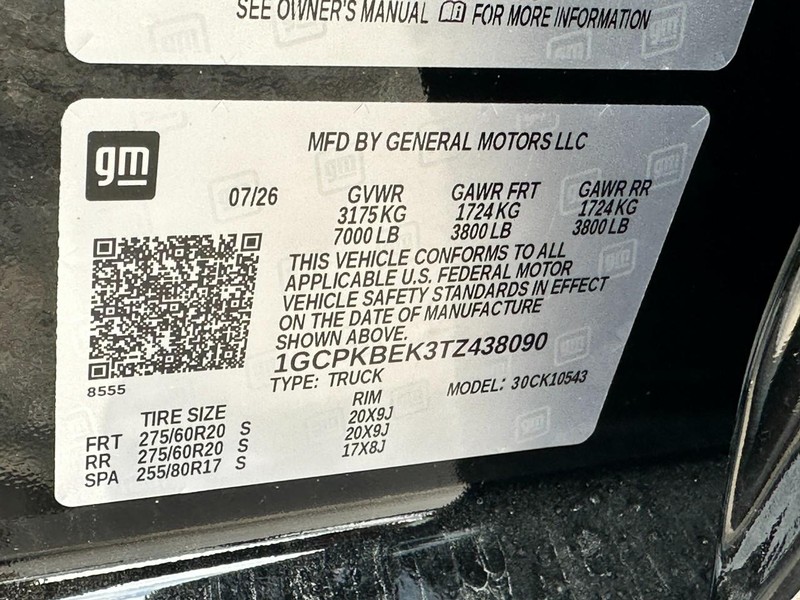 Chevrolet Silverado 1500 Vehicle Full-screen Gallery Image 13