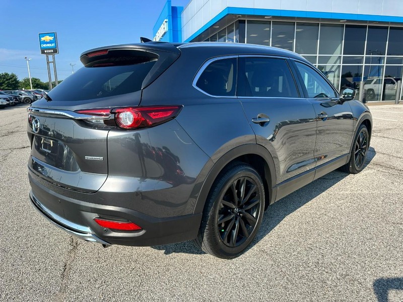 Mazda CX-9 Vehicle Full-screen Gallery Image 7