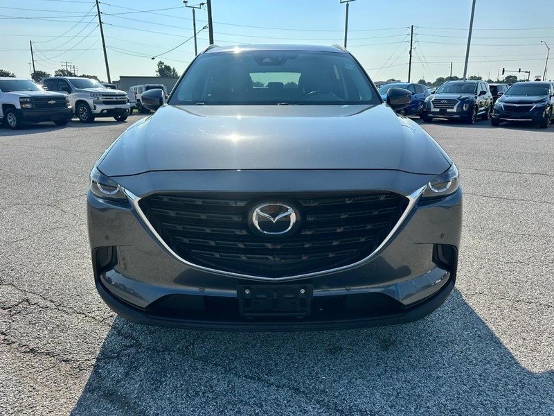 Mazda CX-9 Vehicle Full-screen Gallery Image 9