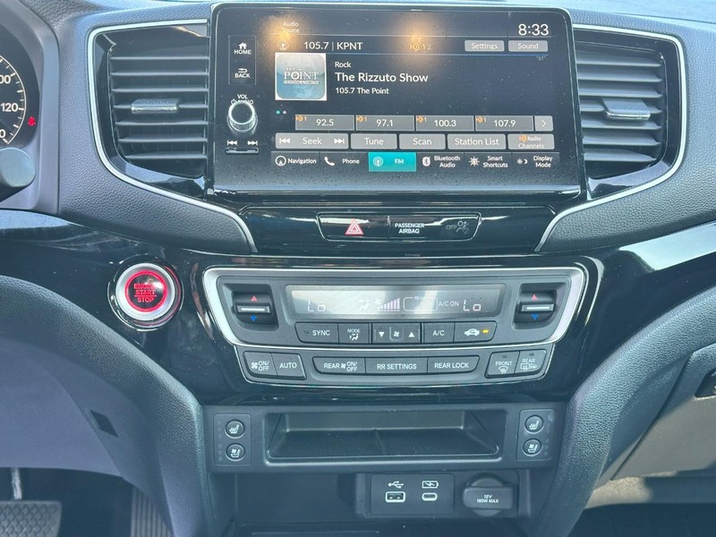Honda Ridgeline Vehicle Full-screen Gallery Image 15