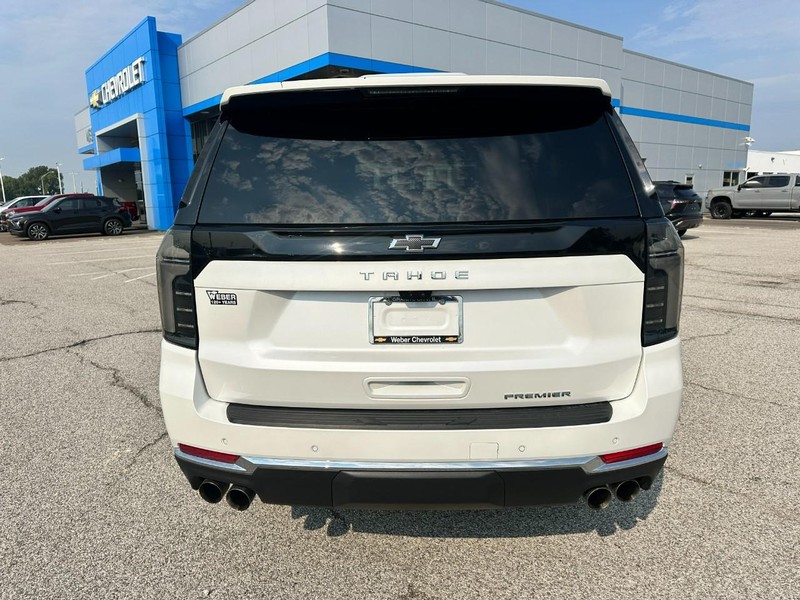 Chevrolet Tahoe Vehicle Full-screen Gallery Image 4