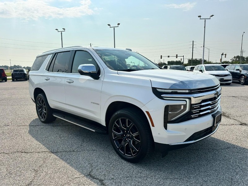 Chevrolet Tahoe Vehicle Full-screen Gallery Image 8