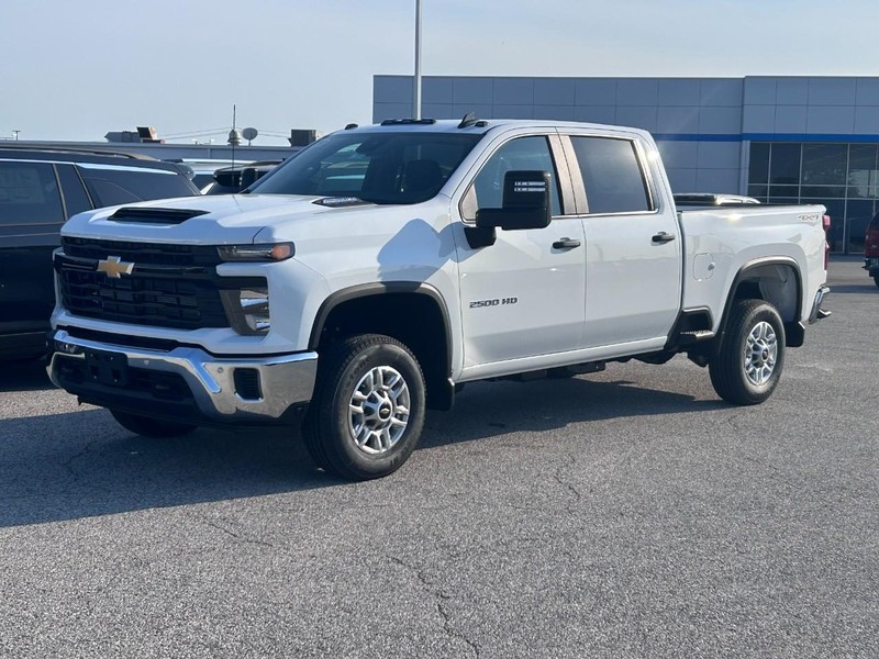 Chevrolet Silverado 2500HD Vehicle Full-screen Gallery Image 2