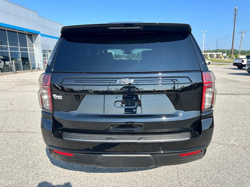 Chevrolet Tahoe Vehicle Full-screen Gallery Image 4