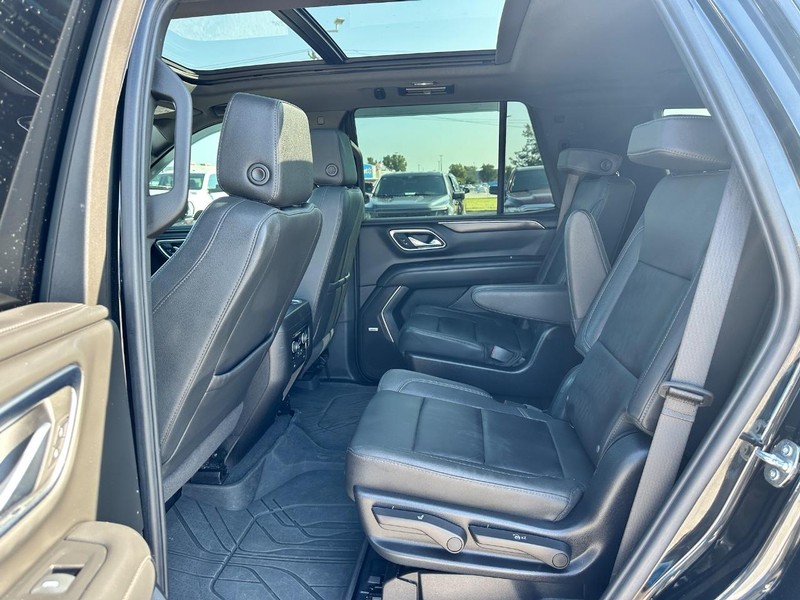 Chevrolet Tahoe Vehicle Full-screen Gallery Image 10