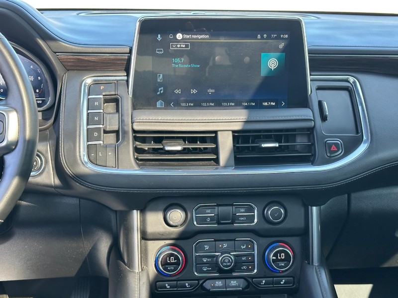 Chevrolet Tahoe Vehicle Full-screen Gallery Image 16