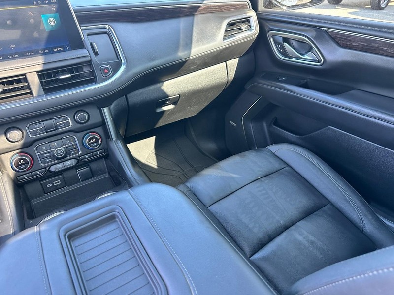 Chevrolet Tahoe Vehicle Full-screen Gallery Image 18