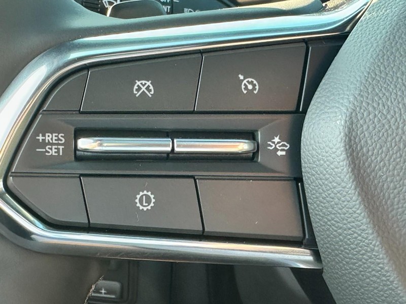 Chevrolet Tahoe Vehicle Full-screen Gallery Image 15
