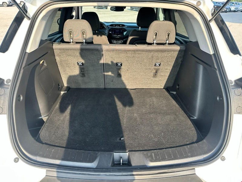 Chevrolet TrailBlazer Vehicle Full-screen Gallery Image 5