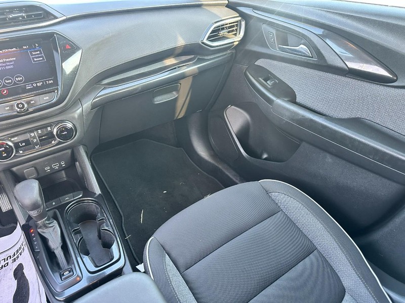 Chevrolet TrailBlazer Vehicle Full-screen Gallery Image 15