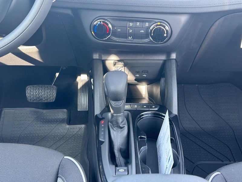 Chevrolet TrailBlazer Vehicle Full-screen Gallery Image 9