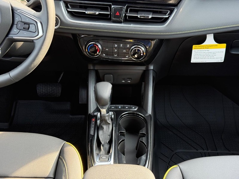 Chevrolet TrailBlazer Vehicle Full-screen Gallery Image 10