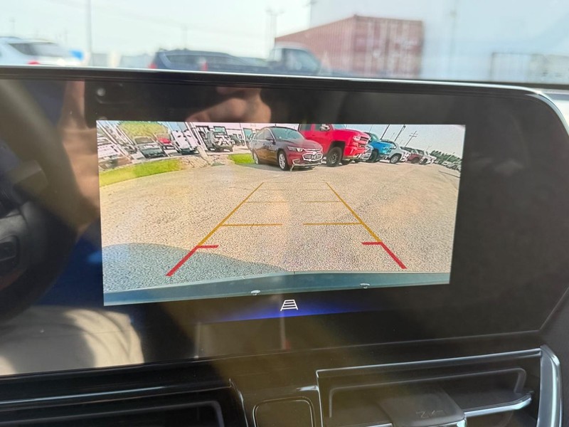 Chevrolet TrailBlazer Vehicle Full-screen Gallery Image 15