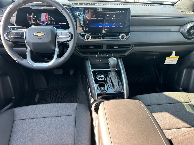 Chevrolet Colorado Vehicle Full-screen Gallery Image 5