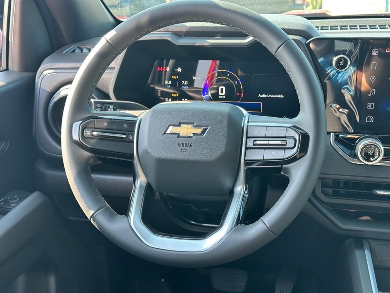 Chevrolet Colorado Vehicle Full-screen Gallery Image 6