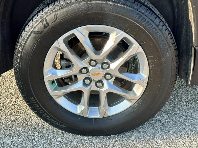 Chevrolet Traverse Vehicle Full-screen Gallery Image 6
