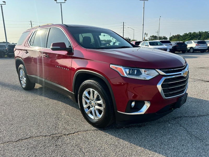 Chevrolet Traverse Vehicle Full-screen Gallery Image 8