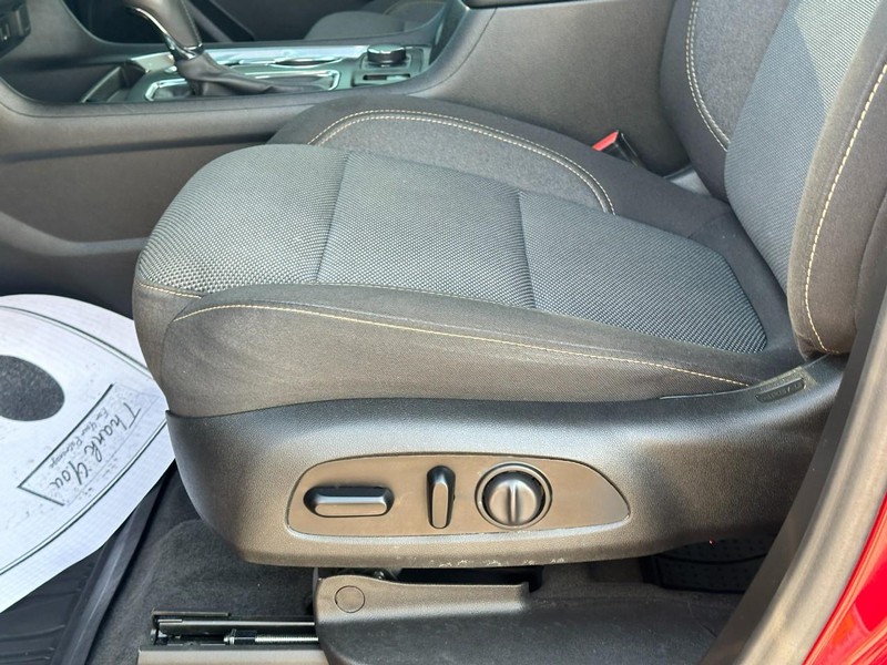 Chevrolet Traverse Vehicle Full-screen Gallery Image 19