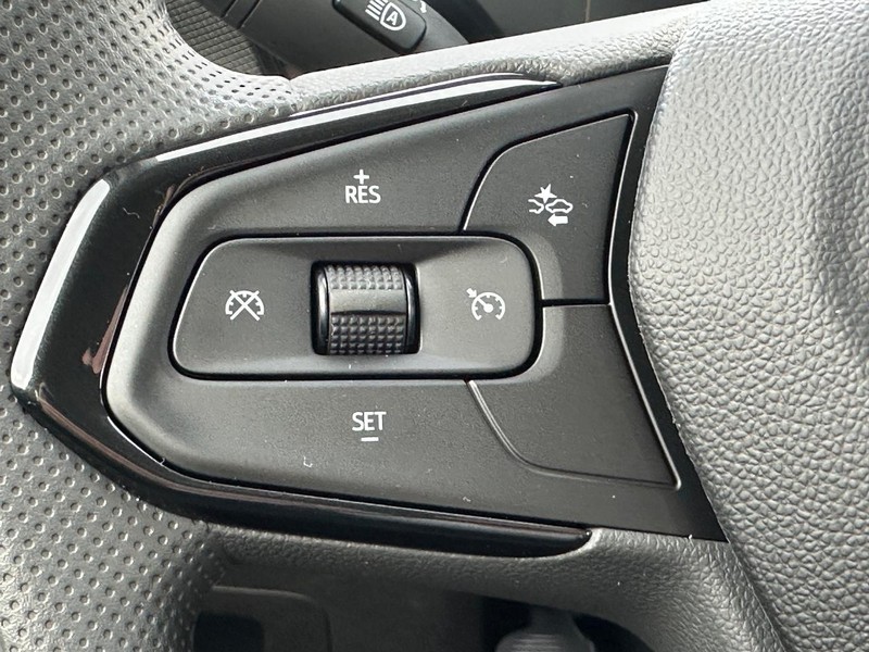 Chevrolet TrailBlazer Vehicle Full-screen Gallery Image 8