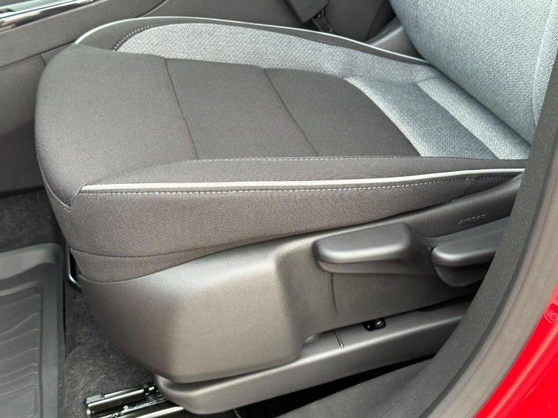 Chevrolet TrailBlazer Vehicle Full-screen Gallery Image 18