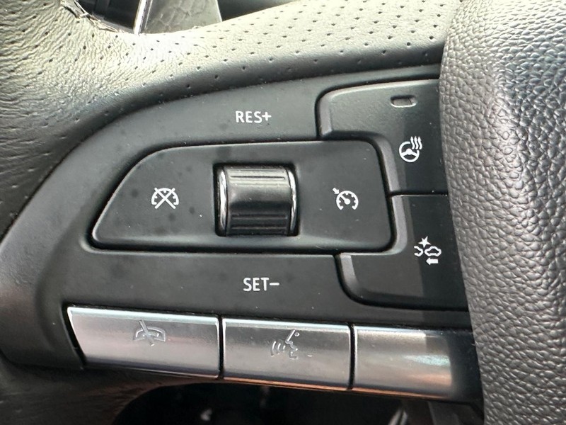Cadillac CT5 Vehicle Full-screen Gallery Image 20