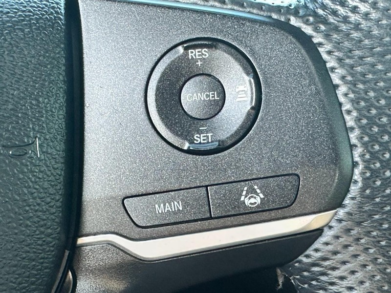 Honda Passport Vehicle Full-screen Gallery Image 21