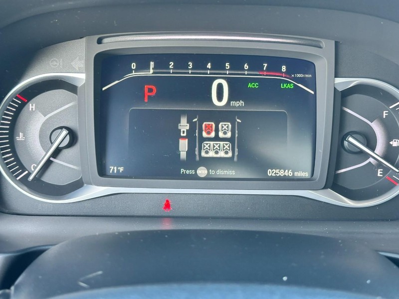 Honda Passport Vehicle Full-screen Gallery Image 22