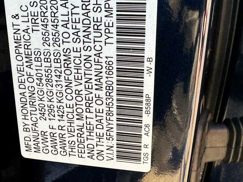 Honda Passport Vehicle Full-screen Gallery Image 25