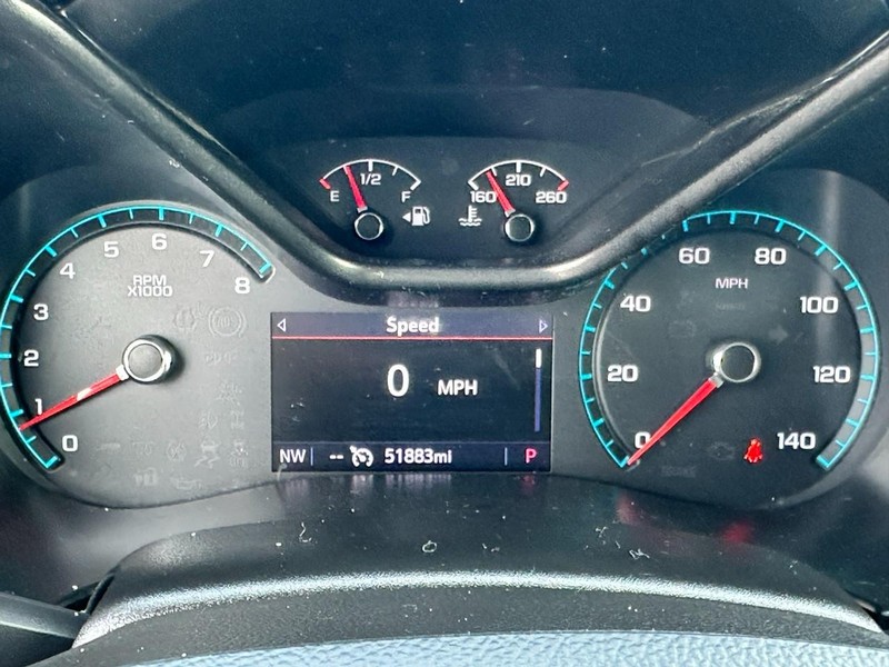 GMC Canyon Vehicle Full-screen Gallery Image 19