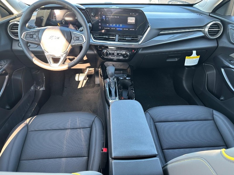 Chevrolet Trax Vehicle Full-screen Gallery Image 6