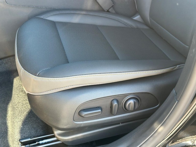 Chevrolet Trax Vehicle Full-screen Gallery Image 18