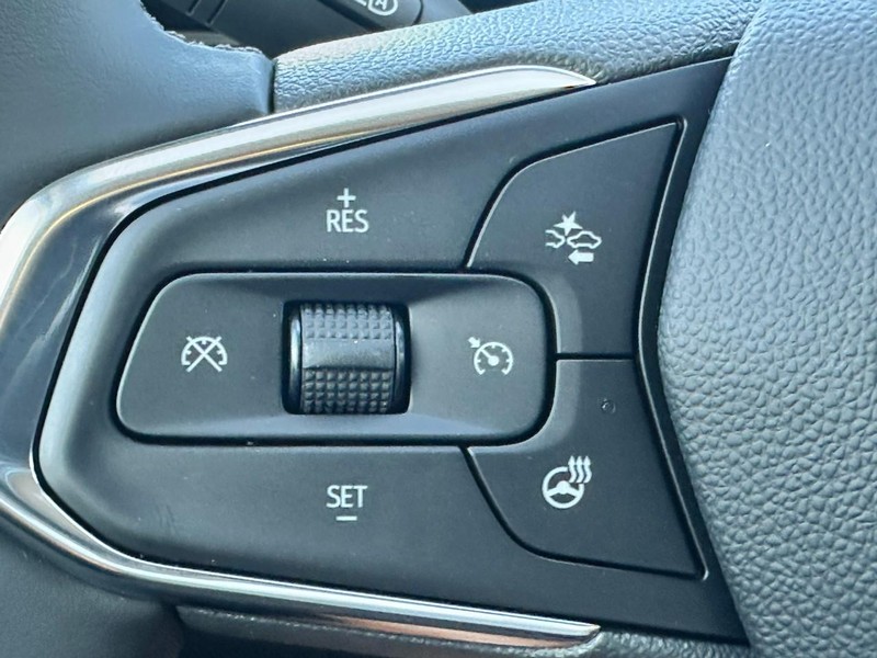 Chevrolet Trax Vehicle Full-screen Gallery Image 11