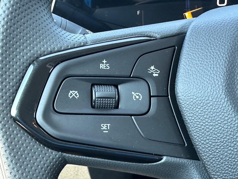Chevrolet TrailBlazer Vehicle Full-screen Gallery Image 8