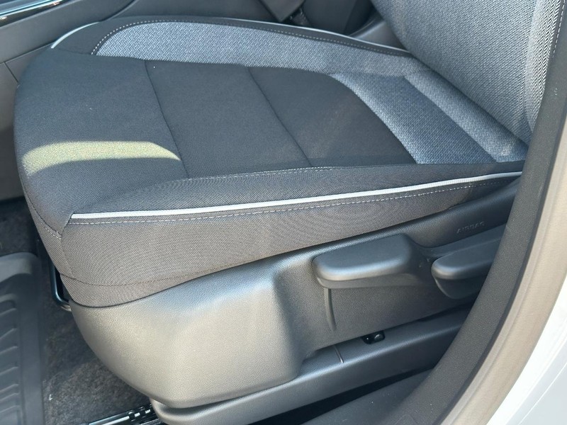 Chevrolet TrailBlazer Vehicle Full-screen Gallery Image 17