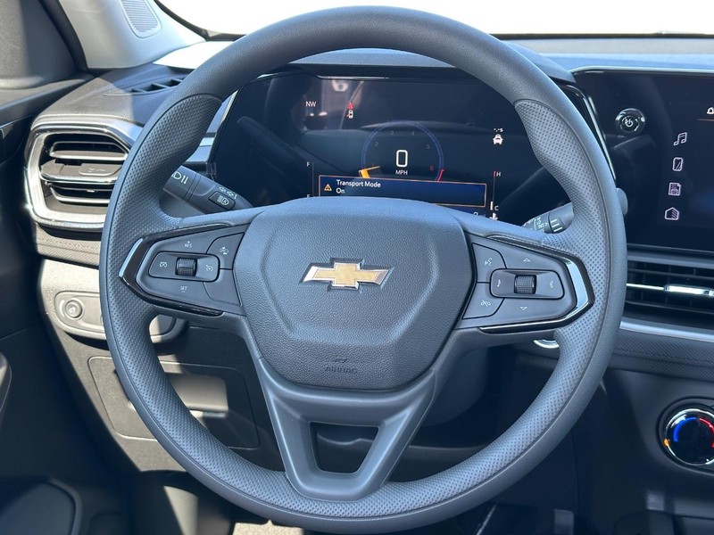 Chevrolet TrailBlazer Vehicle Full-screen Gallery Image 7
