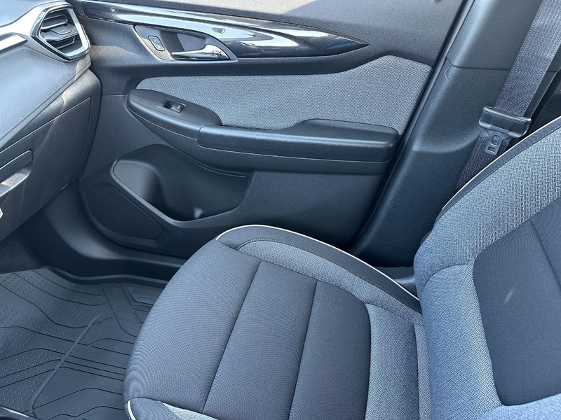Chevrolet TrailBlazer Vehicle Full-screen Gallery Image 15