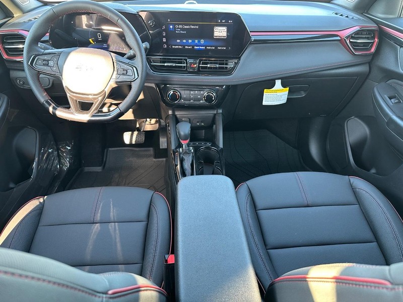 Chevrolet TrailBlazer Vehicle Full-screen Gallery Image 6