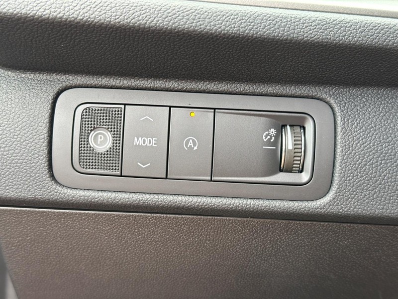 Chevrolet Traverse Vehicle Full-screen Gallery Image 18