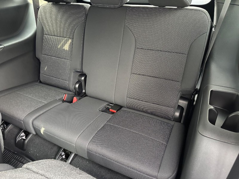 Chevrolet Traverse Vehicle Full-screen Gallery Image 5