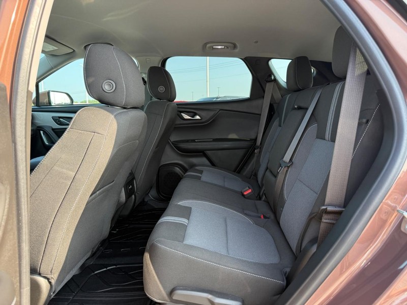 Chevrolet Blazer Vehicle Full-screen Gallery Image 10