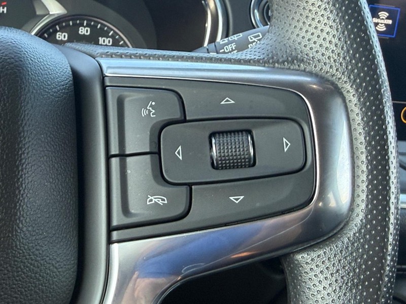 Chevrolet Blazer Vehicle Full-screen Gallery Image 13