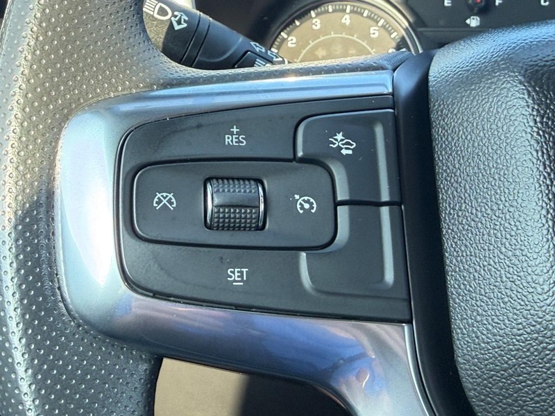 Chevrolet Blazer Vehicle Full-screen Gallery Image 14
