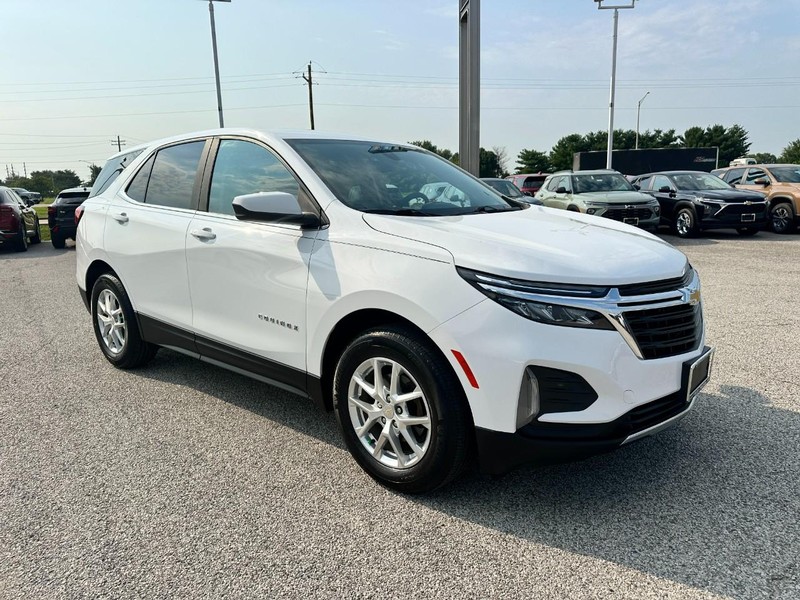 Chevrolet Equinox Vehicle Full-screen Gallery Image 08