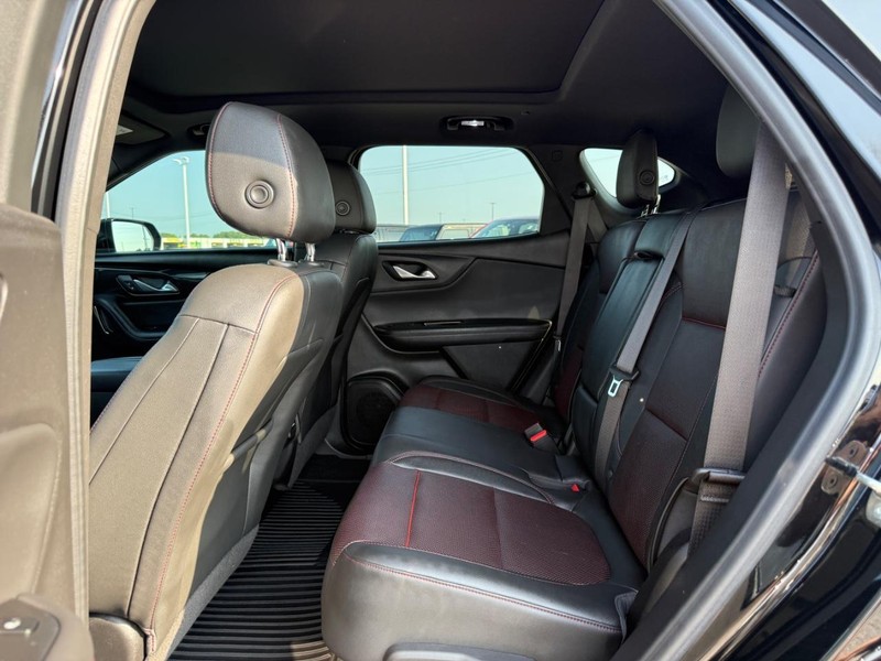 Chevrolet Blazer Vehicle Full-screen Gallery Image 10