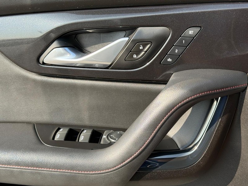 Chevrolet Blazer Vehicle Full-screen Gallery Image 24