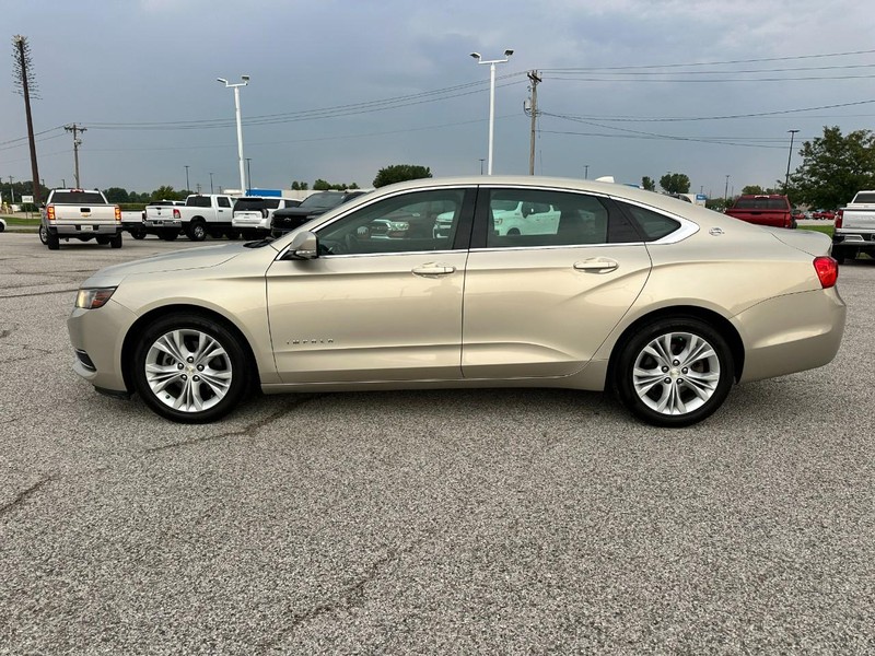 Chevrolet Impala Vehicle Full-screen Gallery Image 2
