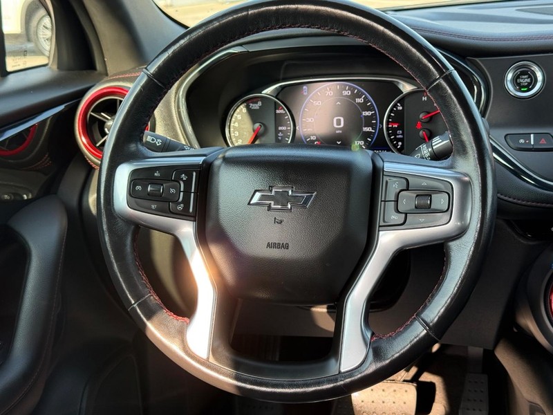 Chevrolet Blazer Vehicle Full-screen Gallery Image 12
