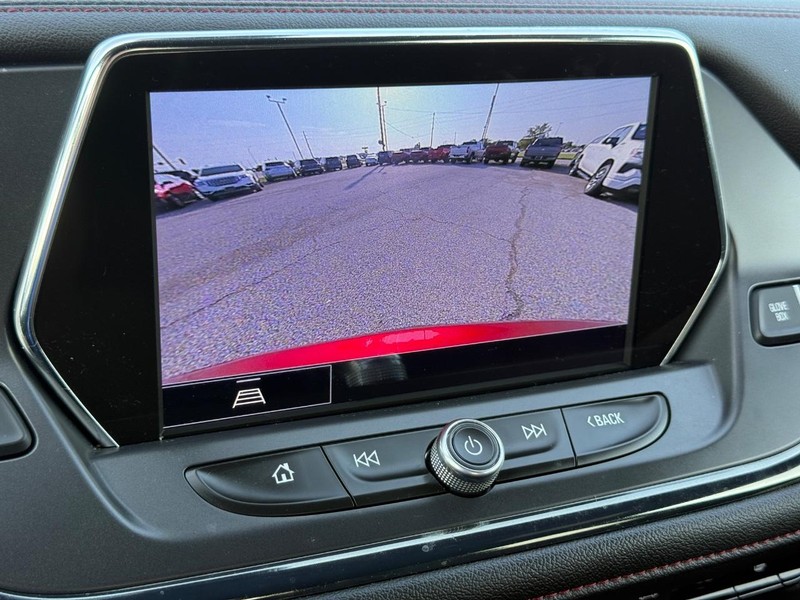 Chevrolet Blazer Vehicle Full-screen Gallery Image 17