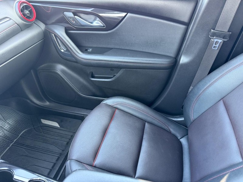 Chevrolet Blazer Vehicle Full-screen Gallery Image 21