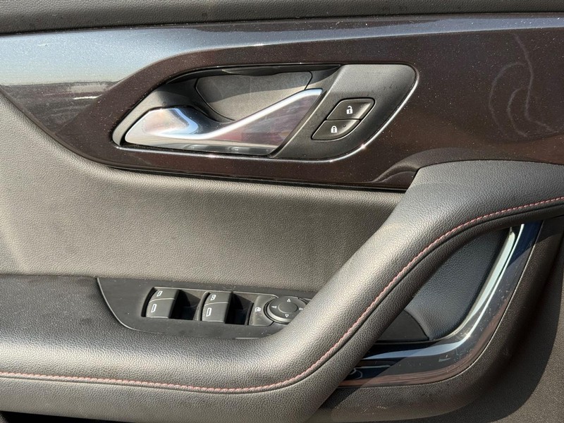 Chevrolet Blazer Vehicle Full-screen Gallery Image 23